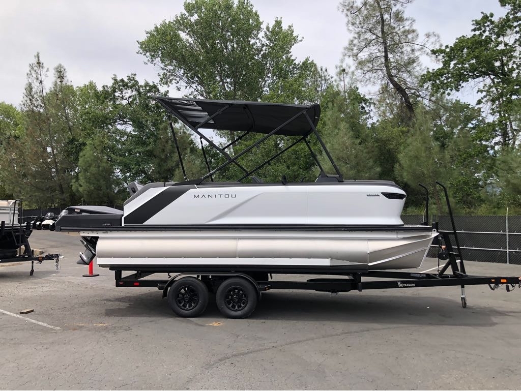 2025 Manitou 20 CRUISE BENCH STEALTH 22 MAX SWITCHBACK in redding CA