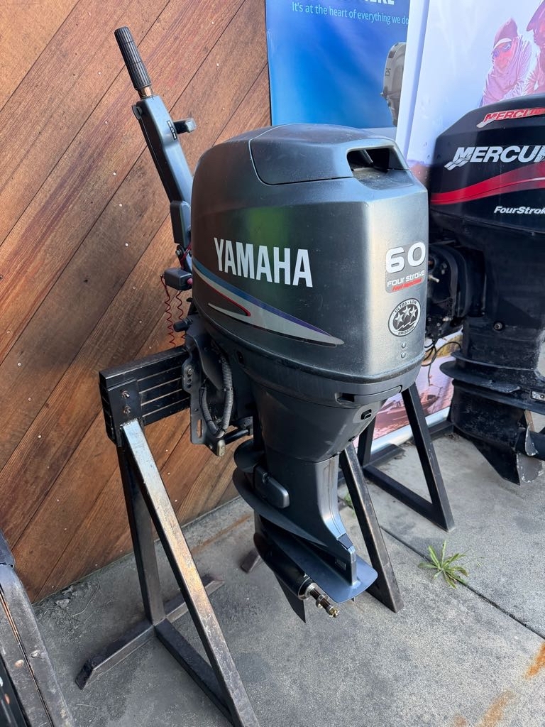 2004 Yamaha F60 NAN in redding CA