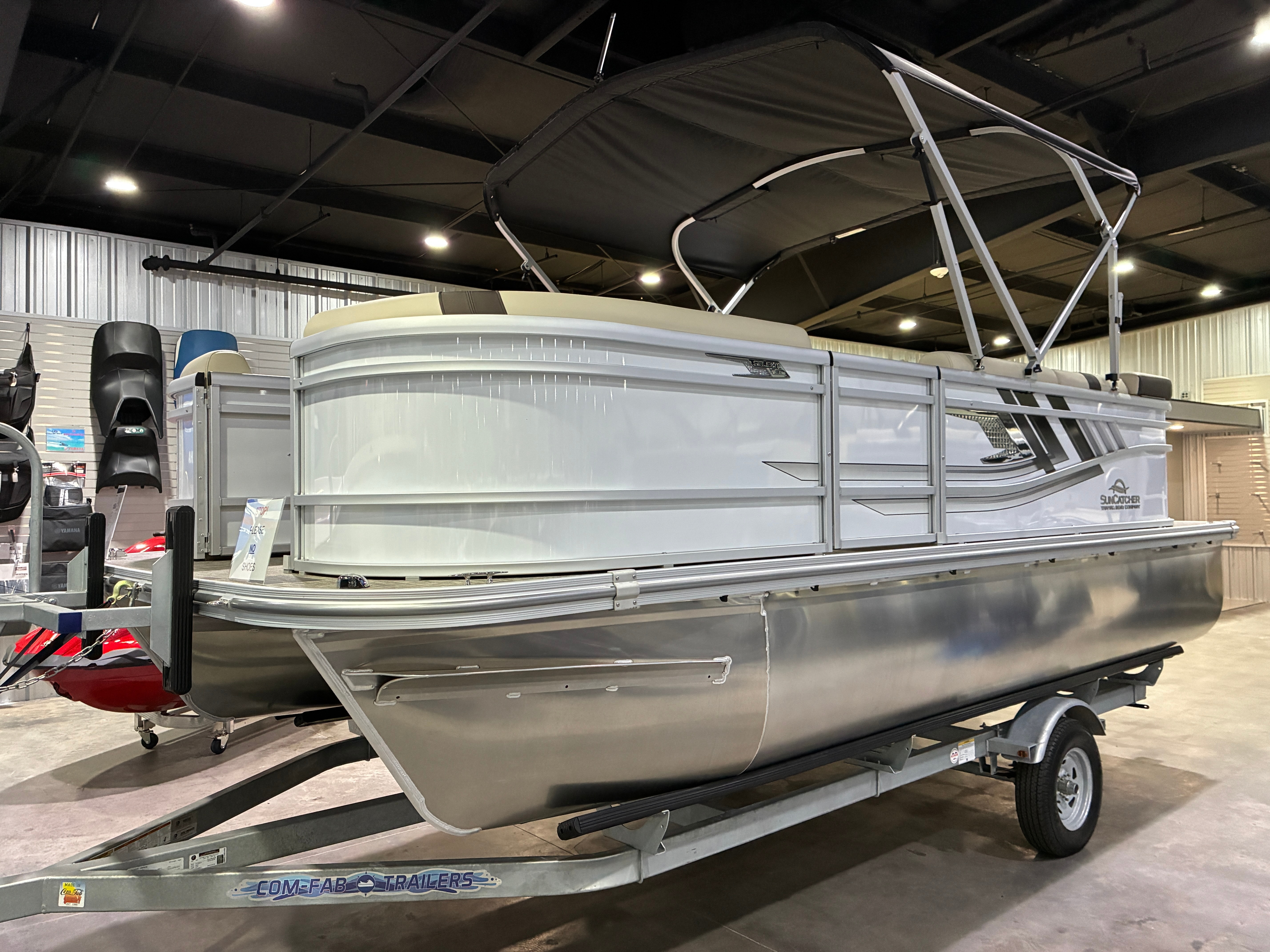 2026 Suncatcher SELECT 18C 324 SS in