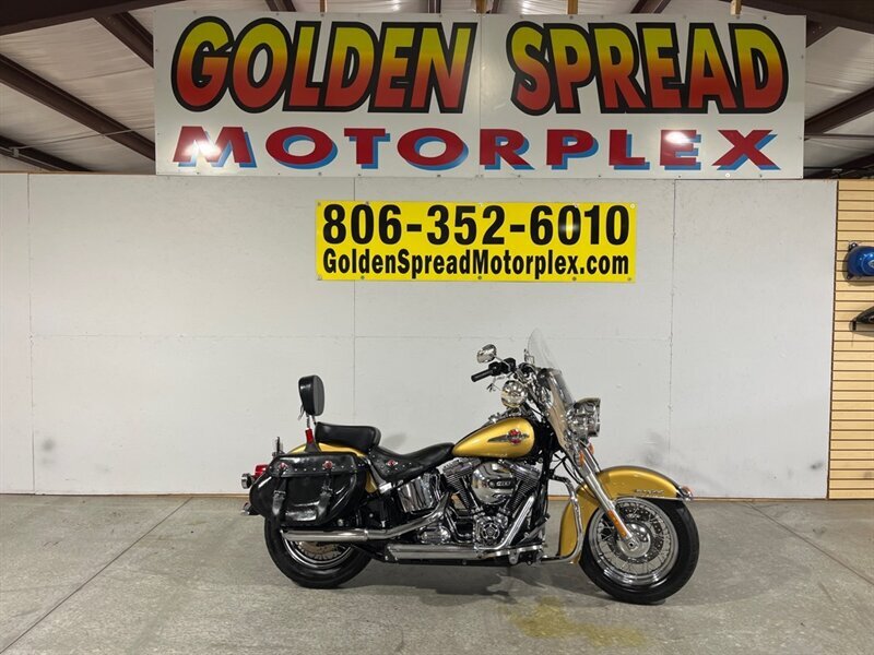 2017 Harley-Davidson Softail Heritage Softail Classic CLASSIC in Amarillo, TX