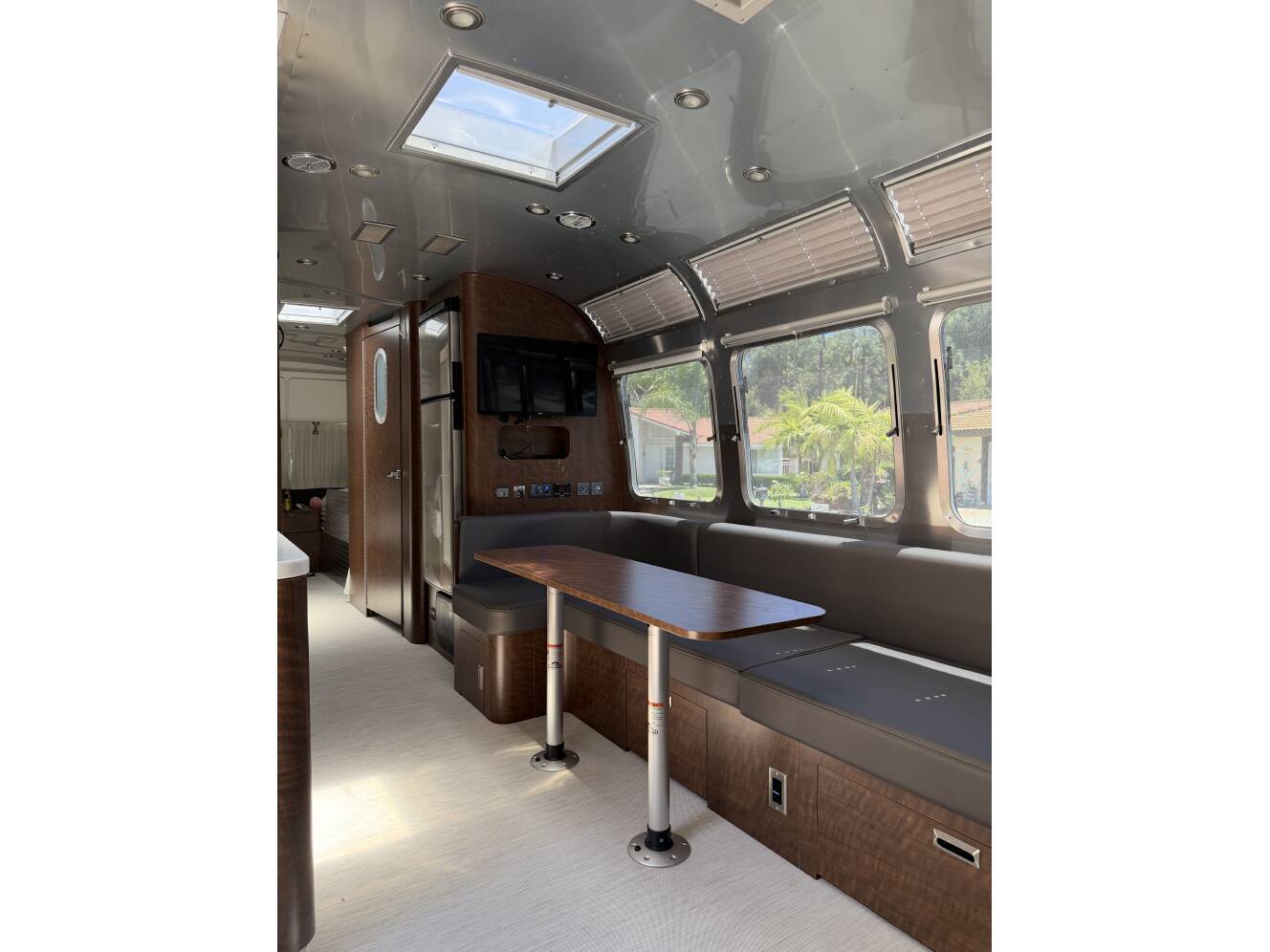 A photo of this 2021 Airstream GLOBETROTTER 30RB TWIN