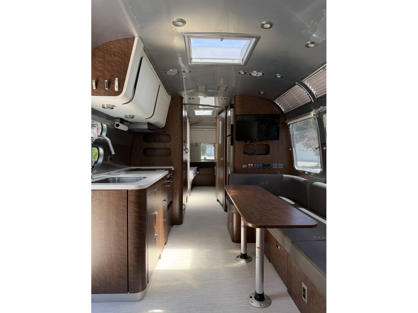A photo of this 2021 Airstream GLOBETROTTER 30RB TWIN