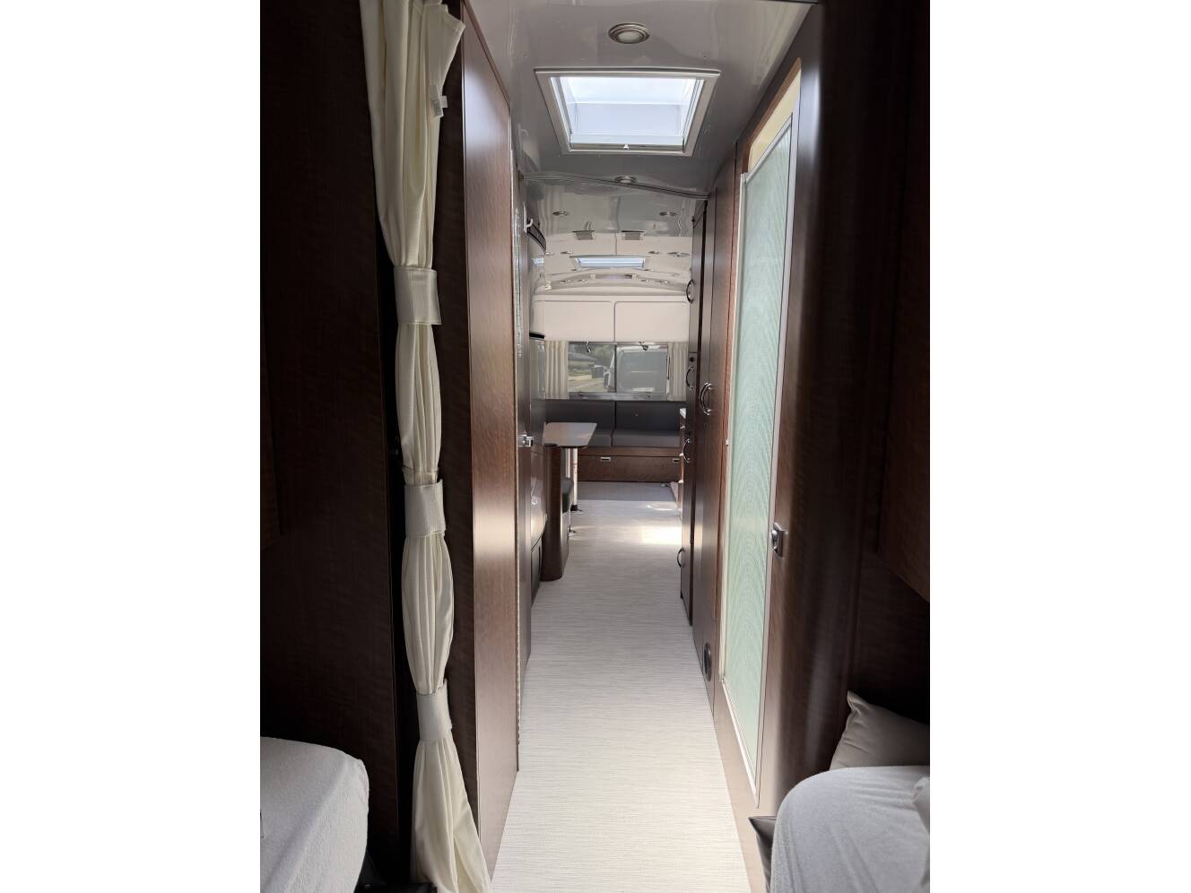 A photo of this 2021 Airstream GLOBETROTTER 30RB TWIN