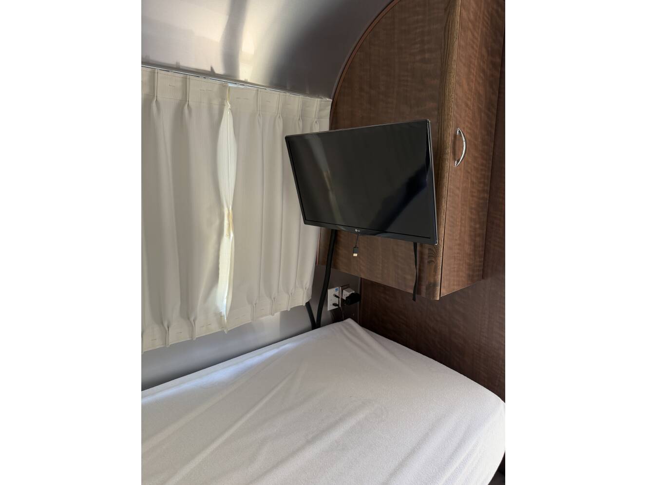 A photo of this 2021 Airstream GLOBETROTTER 30RB TWIN