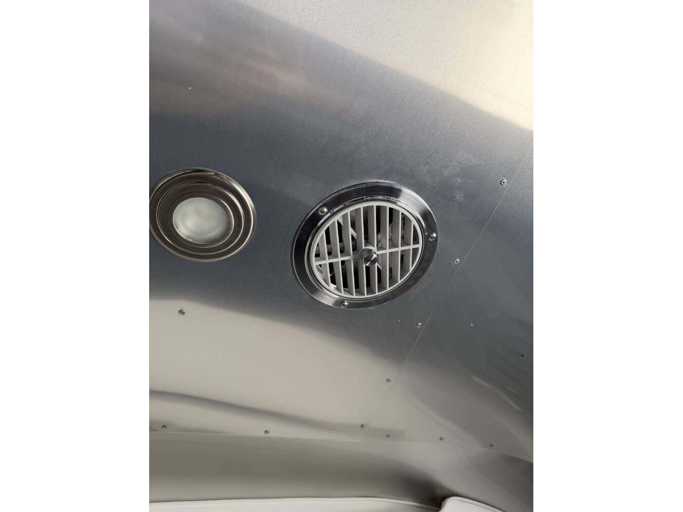 A photo of this 2021 Airstream GLOBETROTTER 30RB TWIN