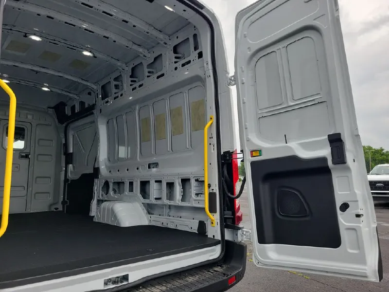 2026 FORD TRANSIT