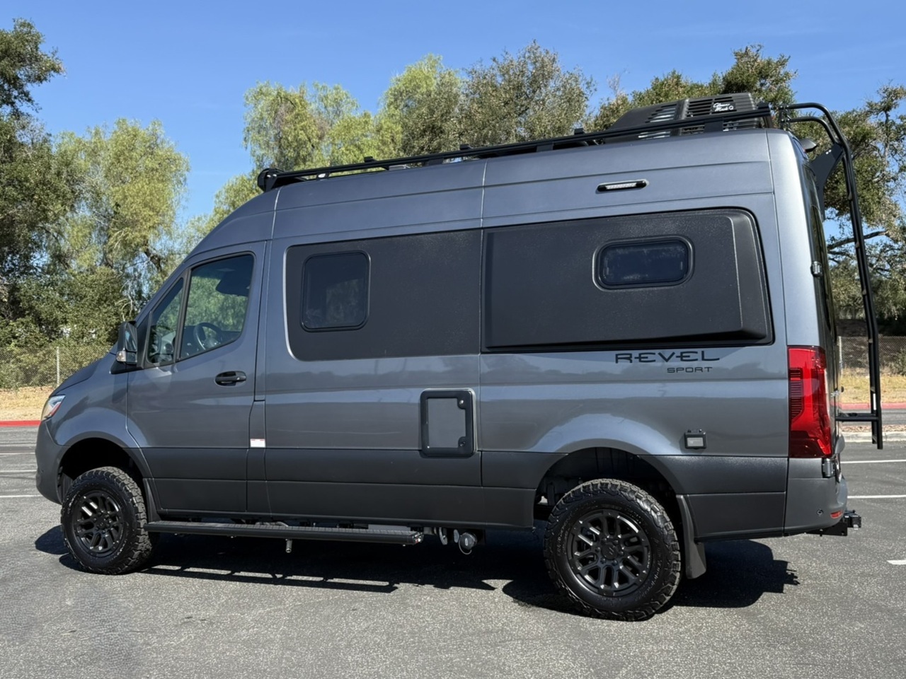 2024 Winnebago REVEL 44E in thousand oaks CA