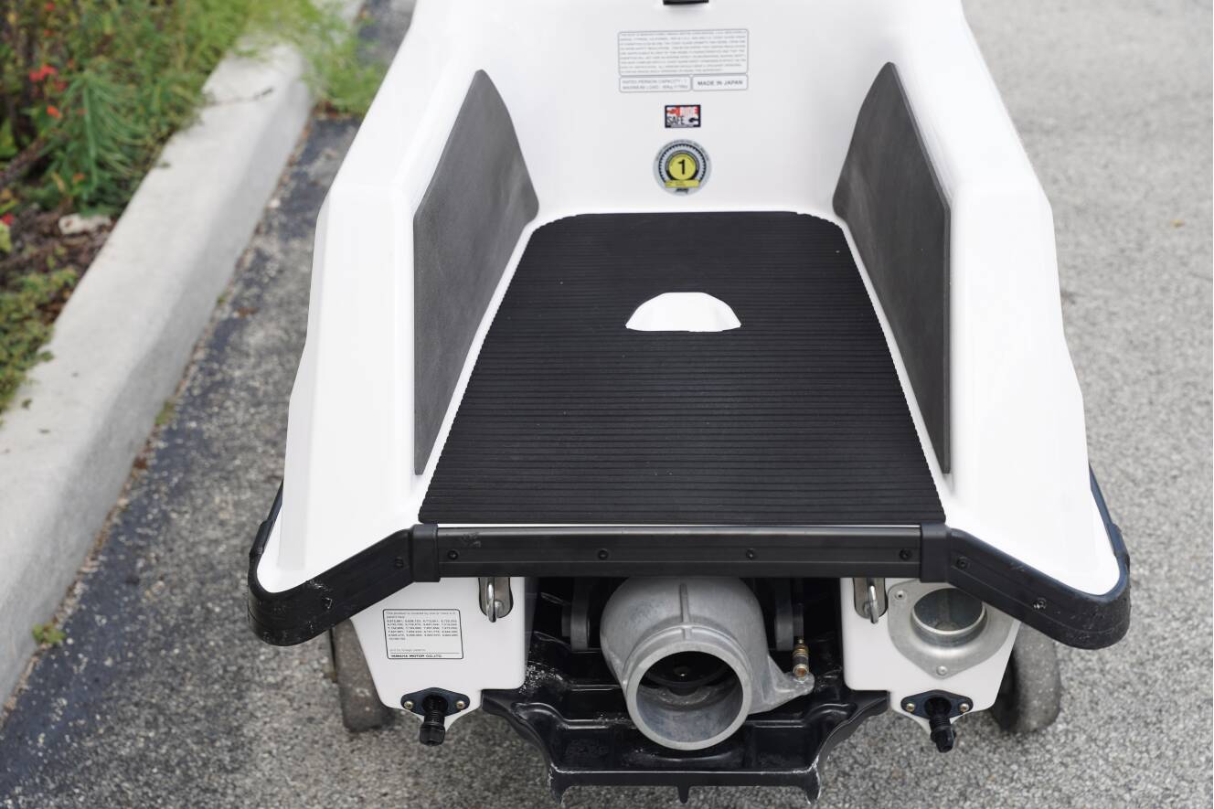A photo of this 2023 Yamaha SUPERJET 4T