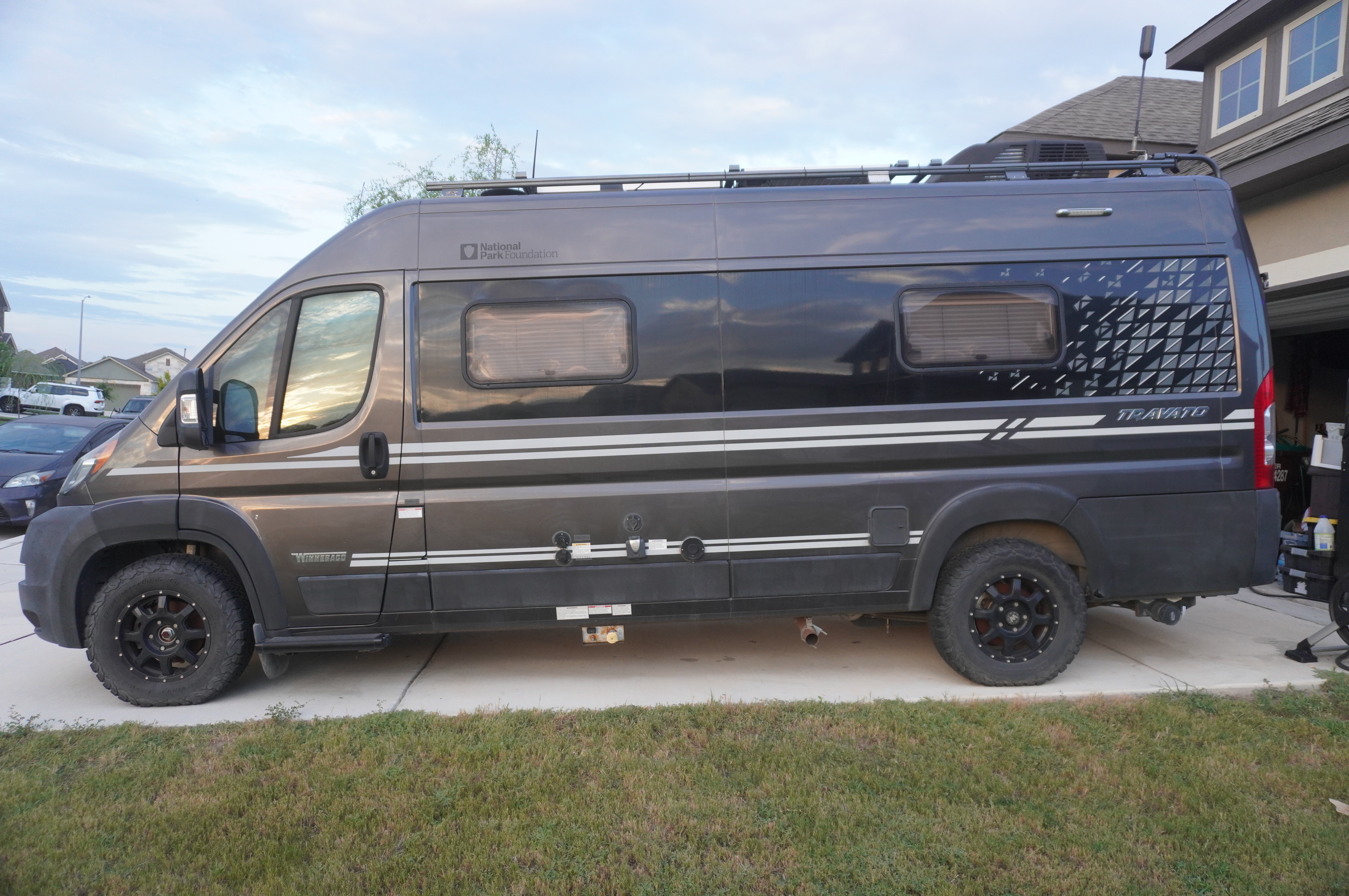2021 Winnebago TRAVATO 59GL RV