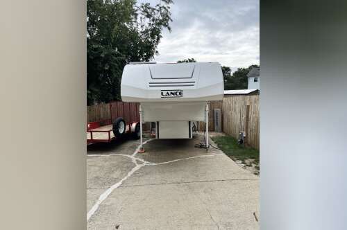 2024 Lance 865 TRUCK CAMPER in lexington KY