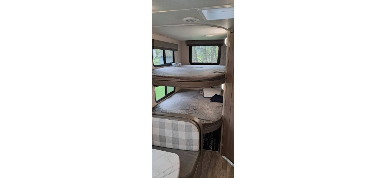 A photo of this 2021 Grand Design IMAGINE XLS 21BHE