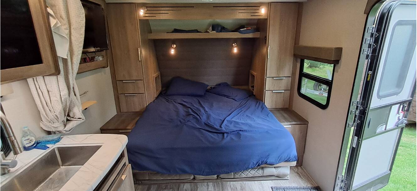 A photo of this 2021 Grand Design IMAGINE XLS 21BHE