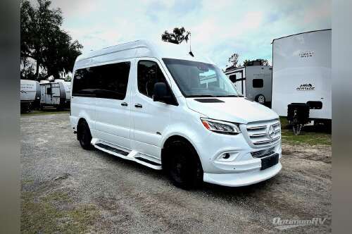 2021 Midwest Automotive Designs Luxe Cruiser 144WB in lakewood ranch FL
