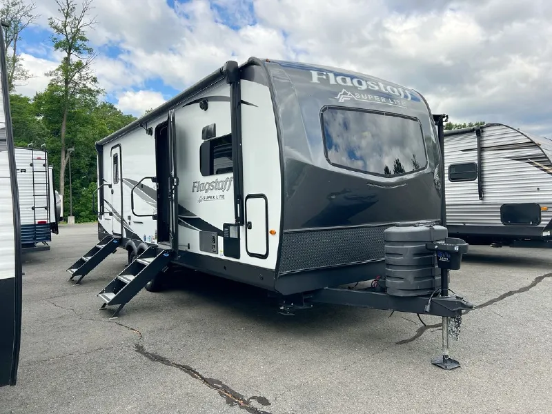 2025 Forest River Flagstaff Classic Super Lite TT 26FKBS