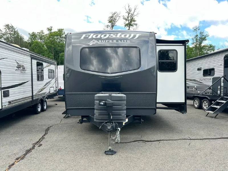 2025 Forest River Flagstaff Classic Super Lite TT 26FKBS