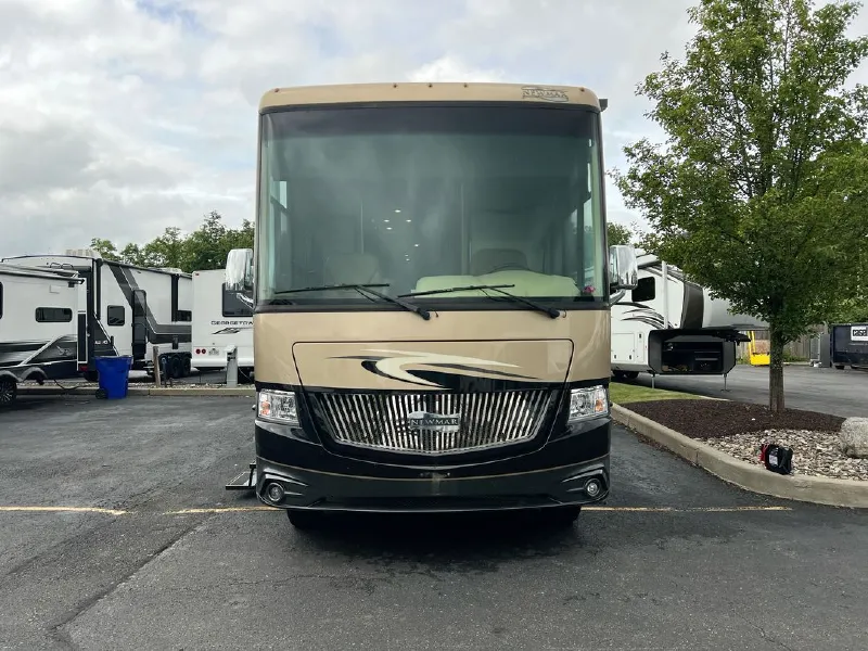 2015 Newmar Canyon Star 3914