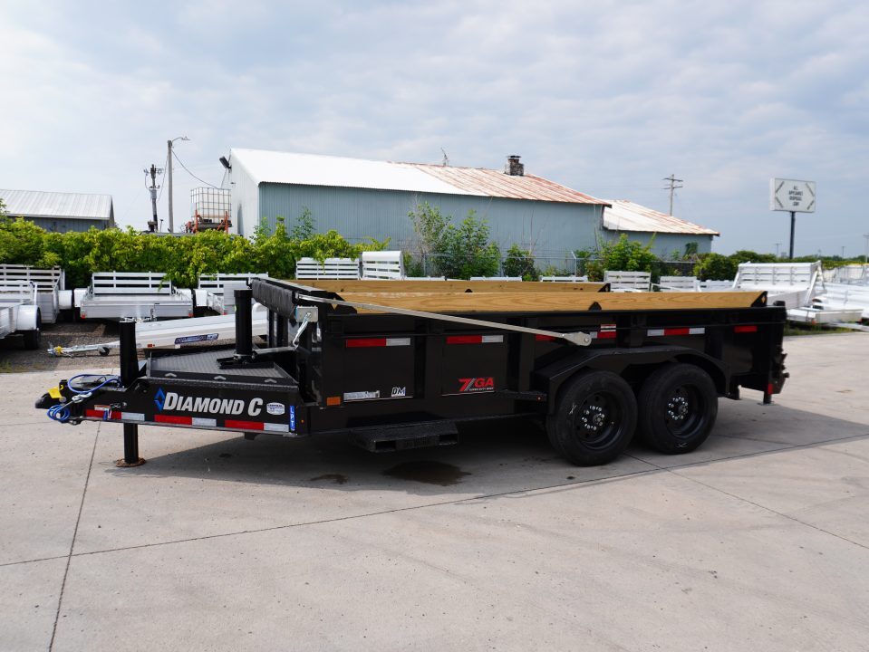 2027 Diamond C Trailers LPT207 82"x14ft in East Bethel, MN