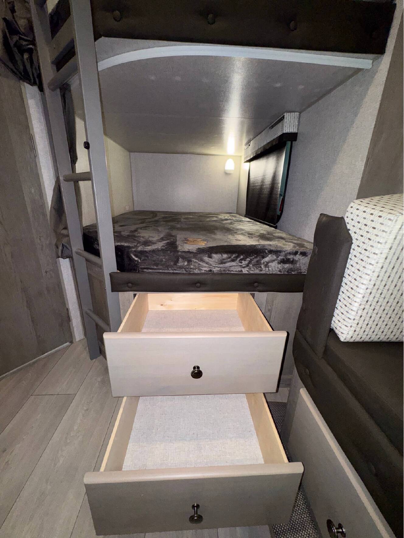 A photo of this 2027 Northwood Mfg Nash 29S