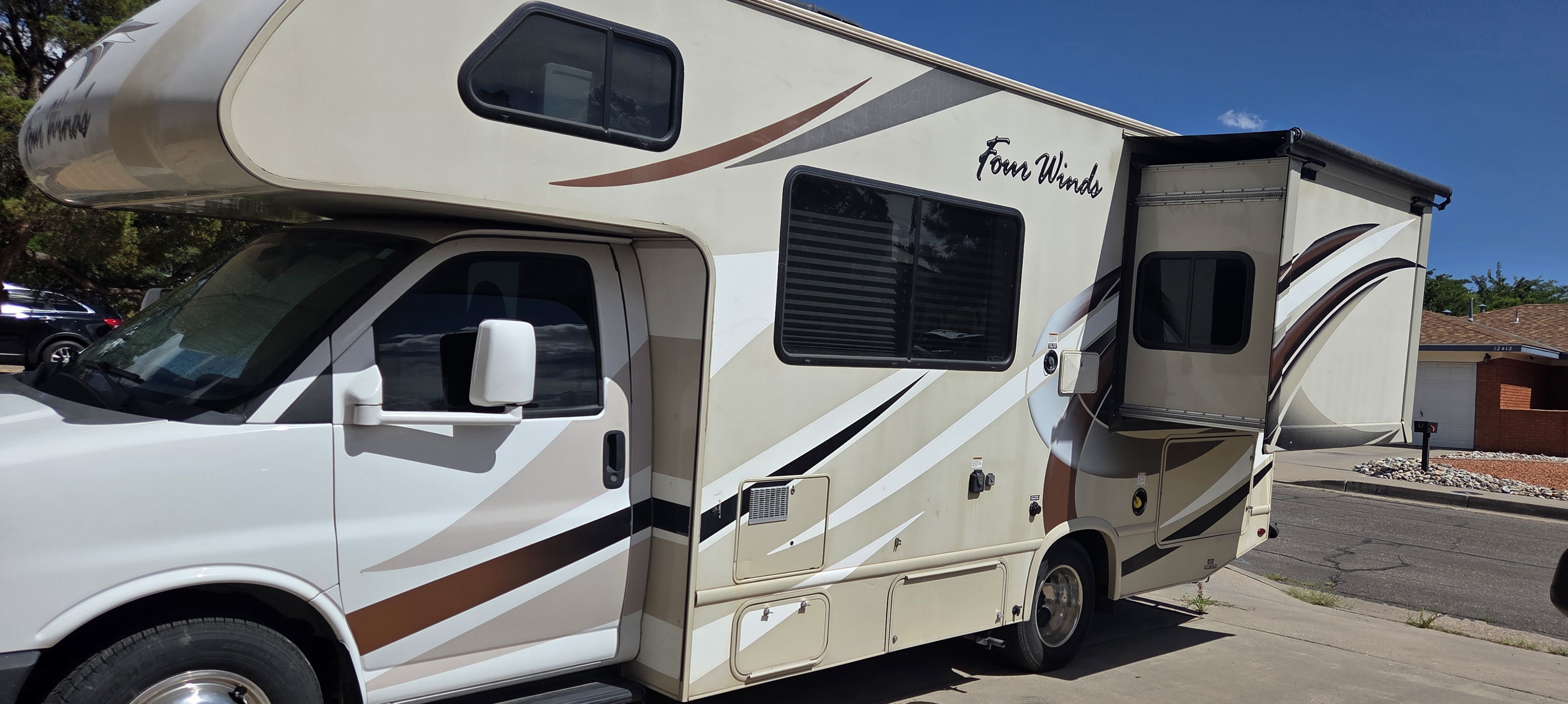 2018 Thor Motor Coach FOUR WINDS 22B RV