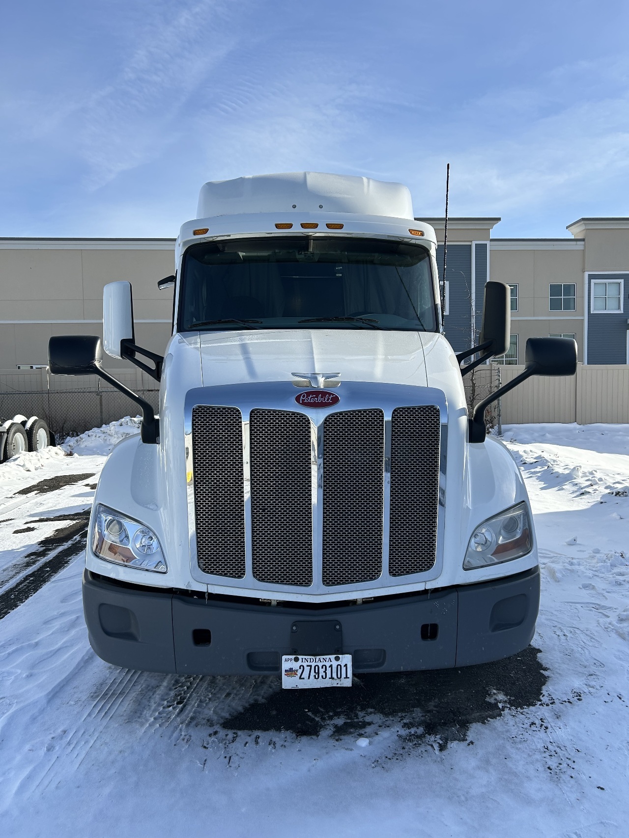 2019 PETERBILT 579 in Brockton, MA