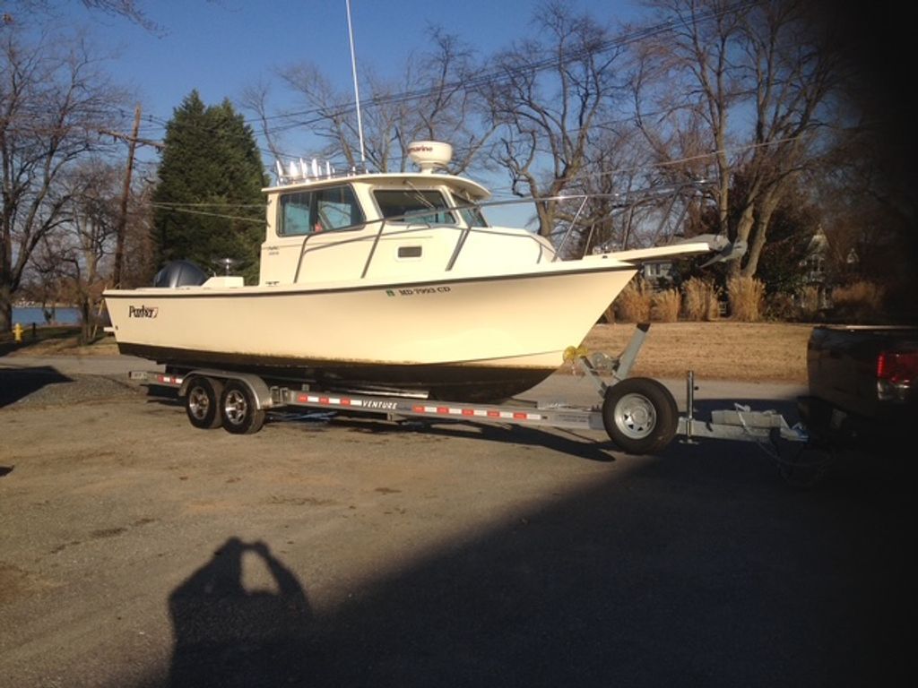 2011 Parker 2520 XL Sport Cabin in pasadena MD