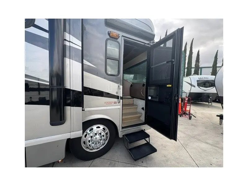 2010 Winnebago Tour 40BD "Norma Jean" Freightliner XCL Chassis
