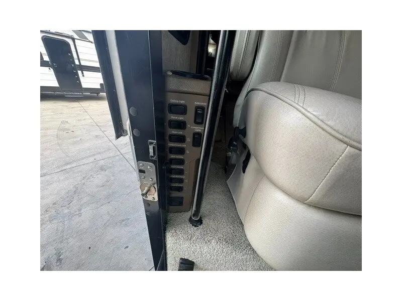 2010 Winnebago Tour 40BD "Norma Jean" Freightliner XCL Chassis