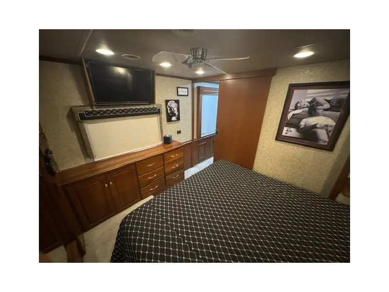 2010 Winnebago Tour 40BD "Norma Jean" Freightliner XCL Chassis