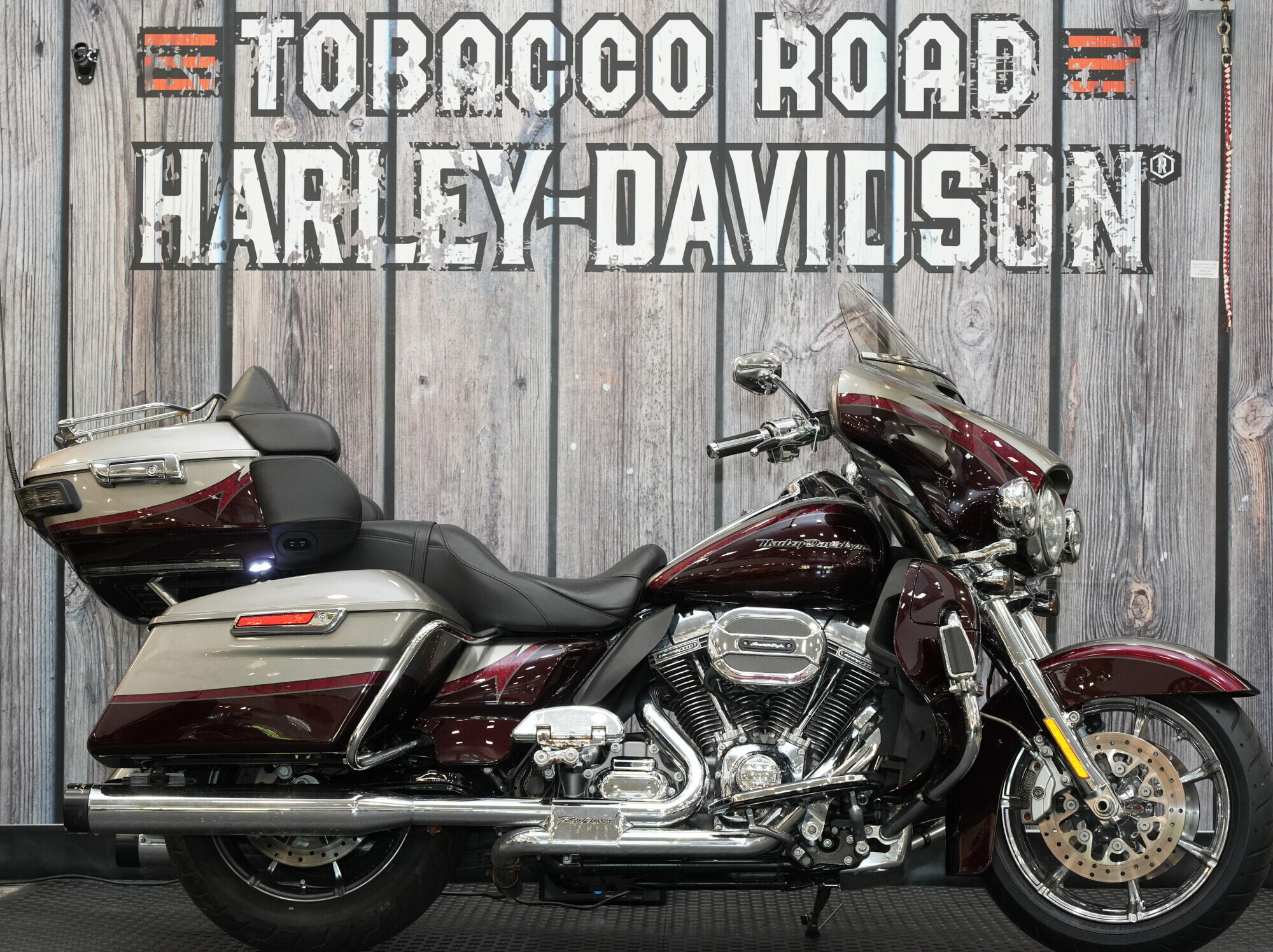 2015 Harley-Davidson Cvo Electra Glide Ultra Limited ULTRA LIMITED in Raleigh, NC