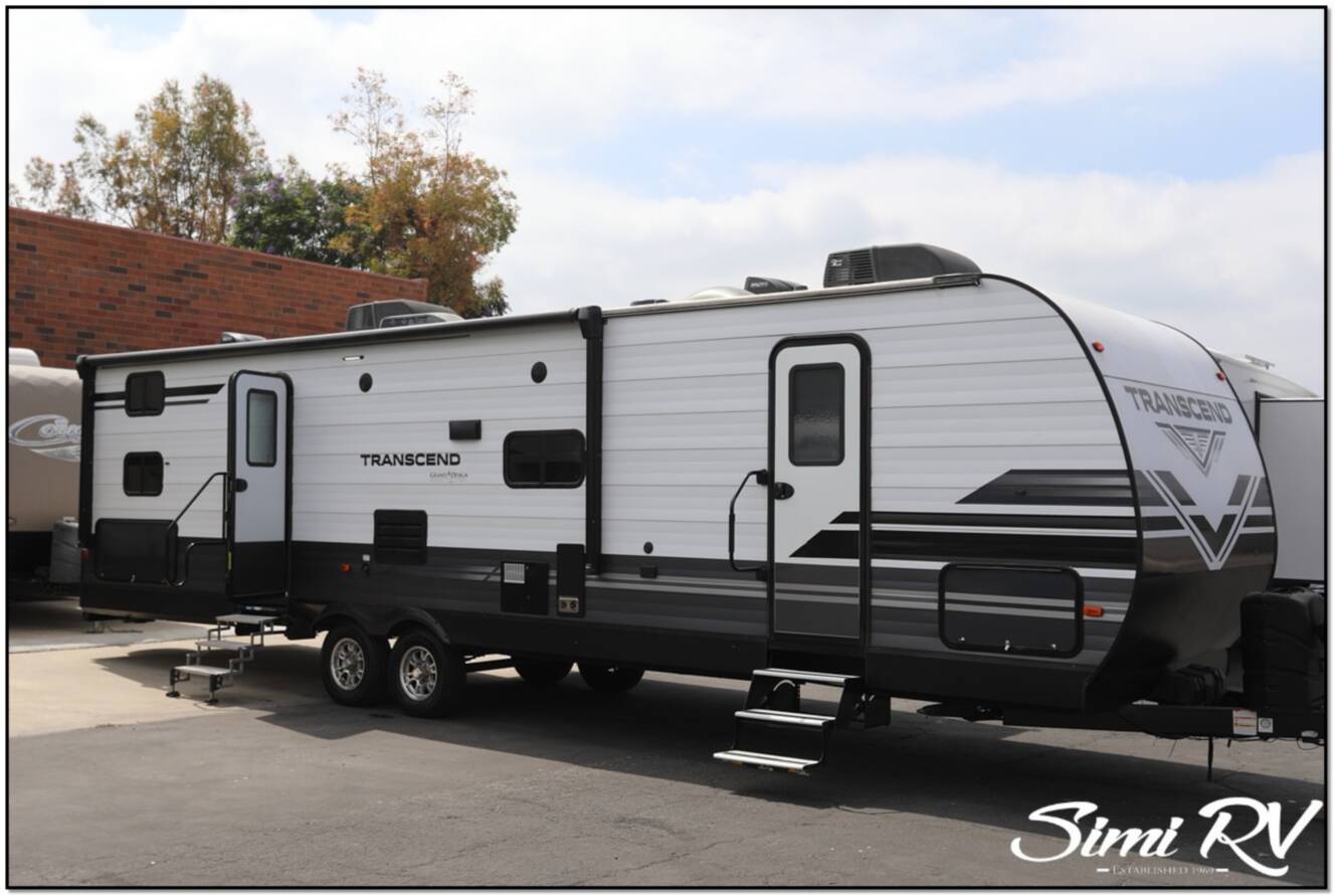 A photo of this 2021 Grand Design Transcend 32BHS