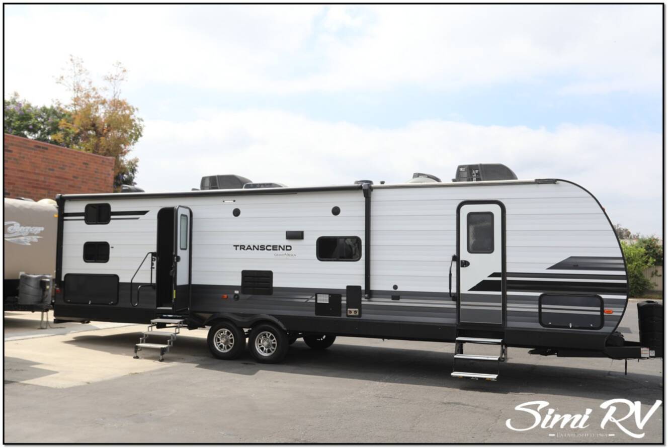 A photo of this 2021 Grand Design Transcend 32BHS