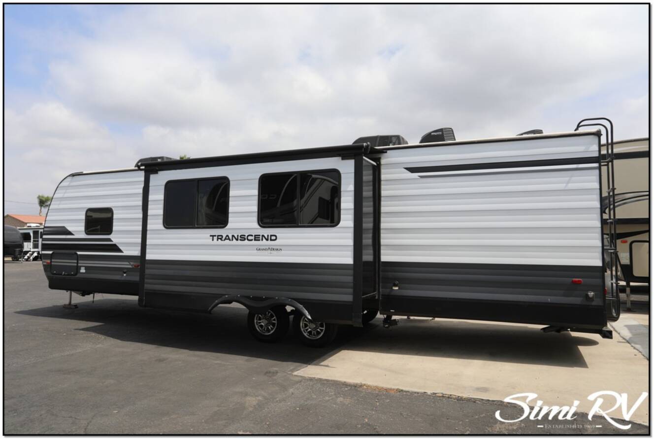 A photo of this 2021 Grand Design Transcend 32BHS