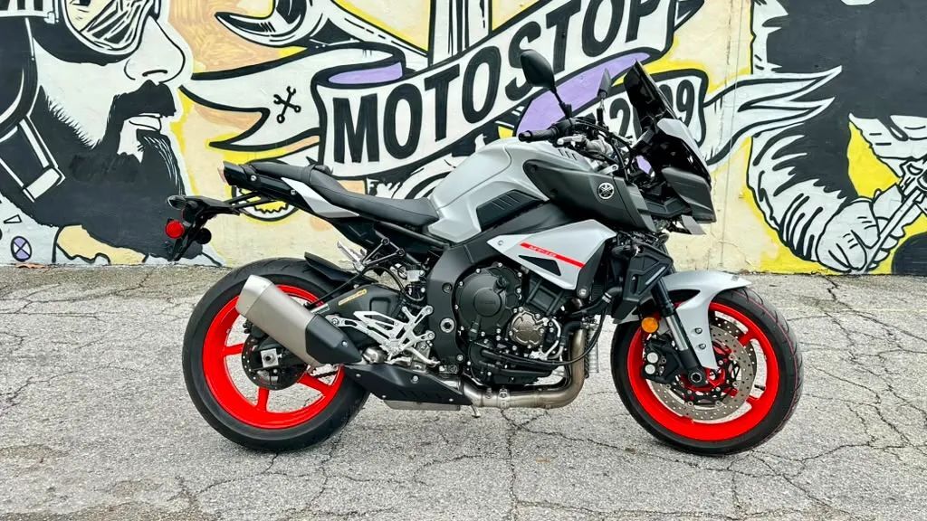 2019 Yamaha MT-10 10 in Miami, FL