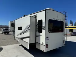 2024 KEYSTONE MONTANA 3231CK