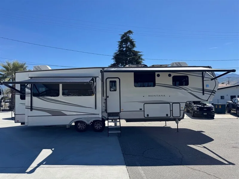 2024 KEYSTONE MONTANA 3231CK