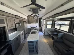2024 KEYSTONE MONTANA 3231CK