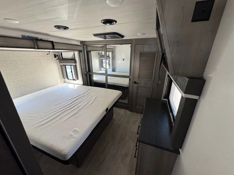 2024 KEYSTONE MONTANA 3231CK