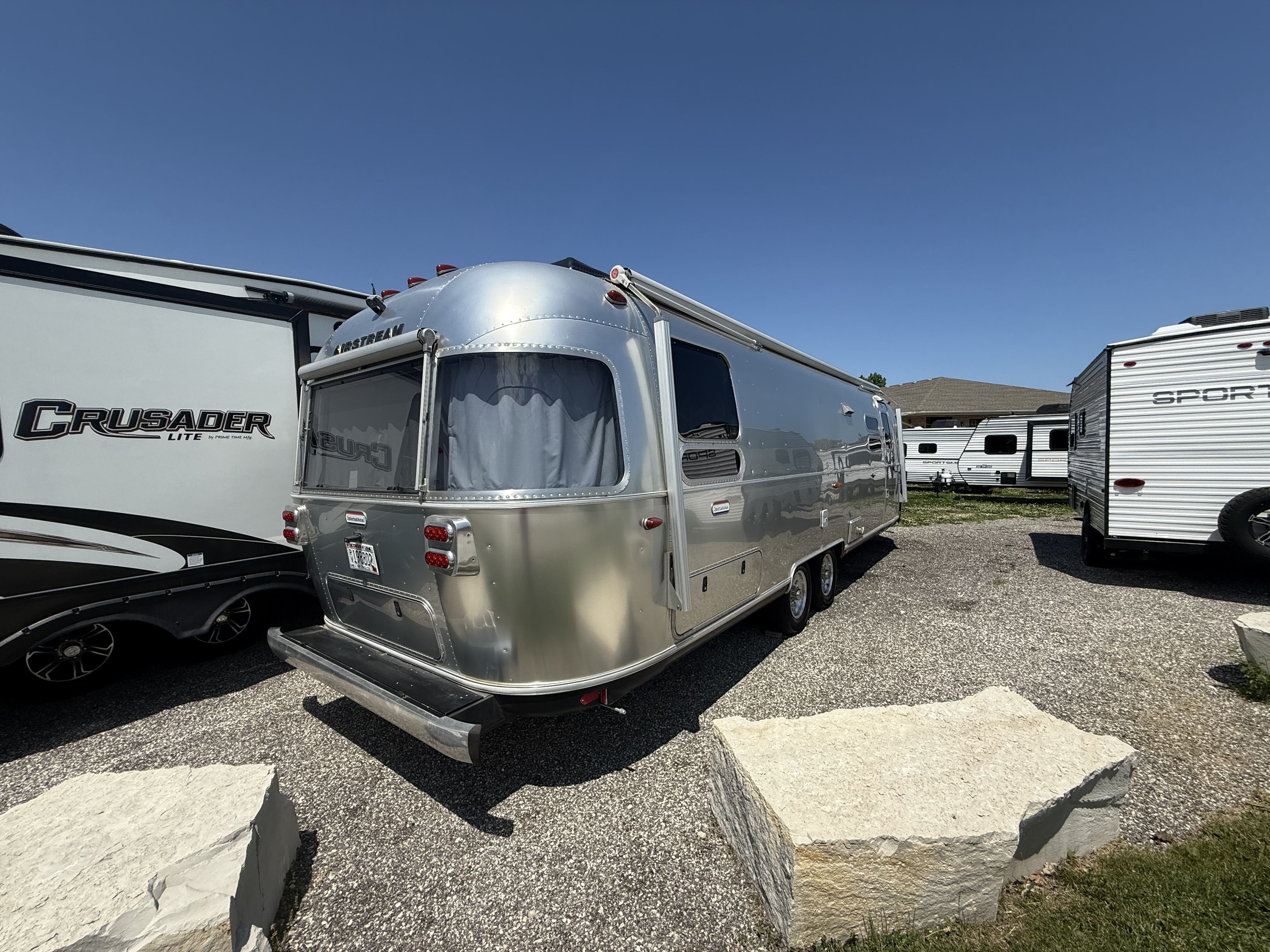 2020 Airstream International Serenity Series 30RB in milwaukee WI