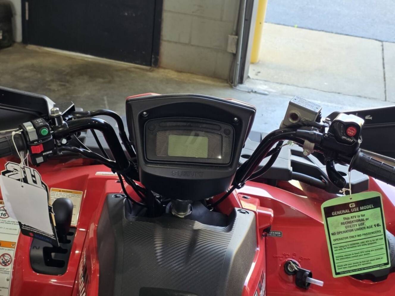 A photo of this 2025 Suzuki KingQuad 500AXi Power Steering