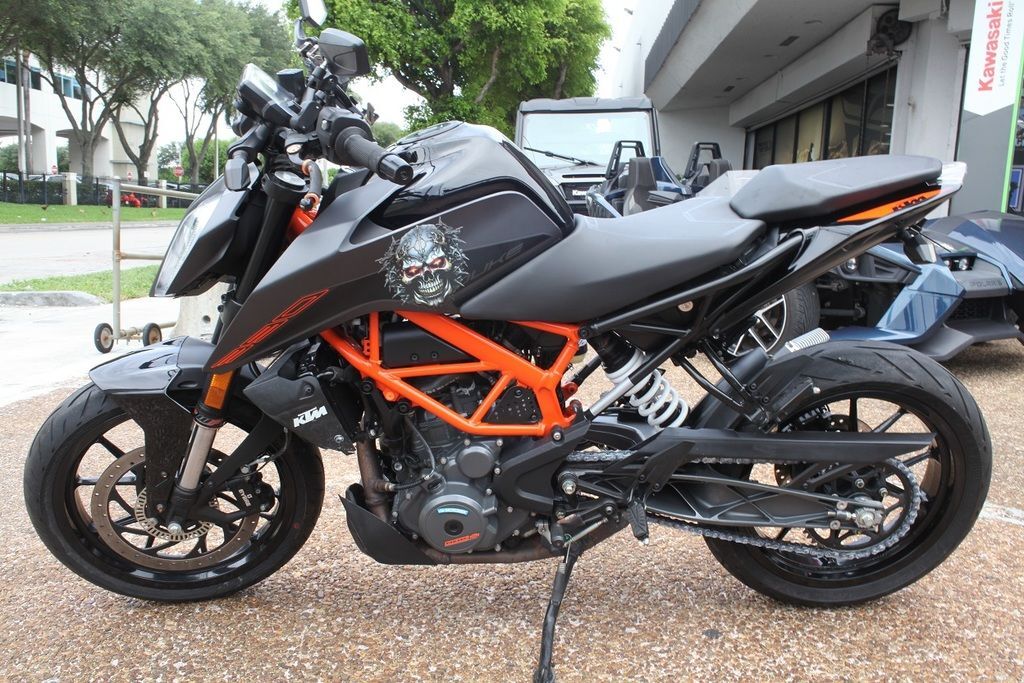 2023 KTM 390 Duke DUKE in Hialeah, FL
