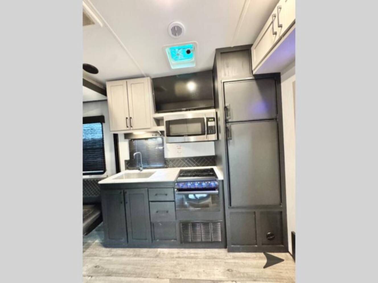 A photo of this 2022 Heartland Heartland FUEL M250