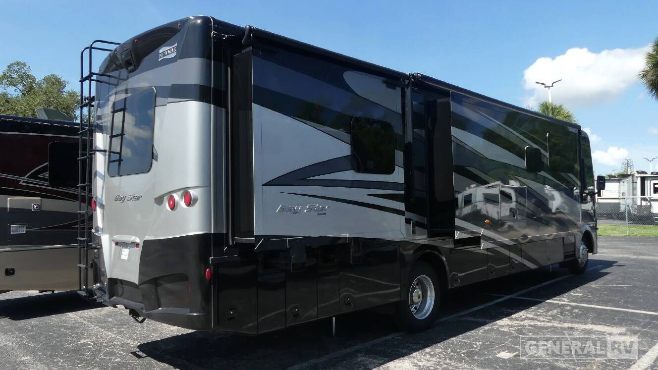 A photo of this 2020 Newmar BAY STAR 3626