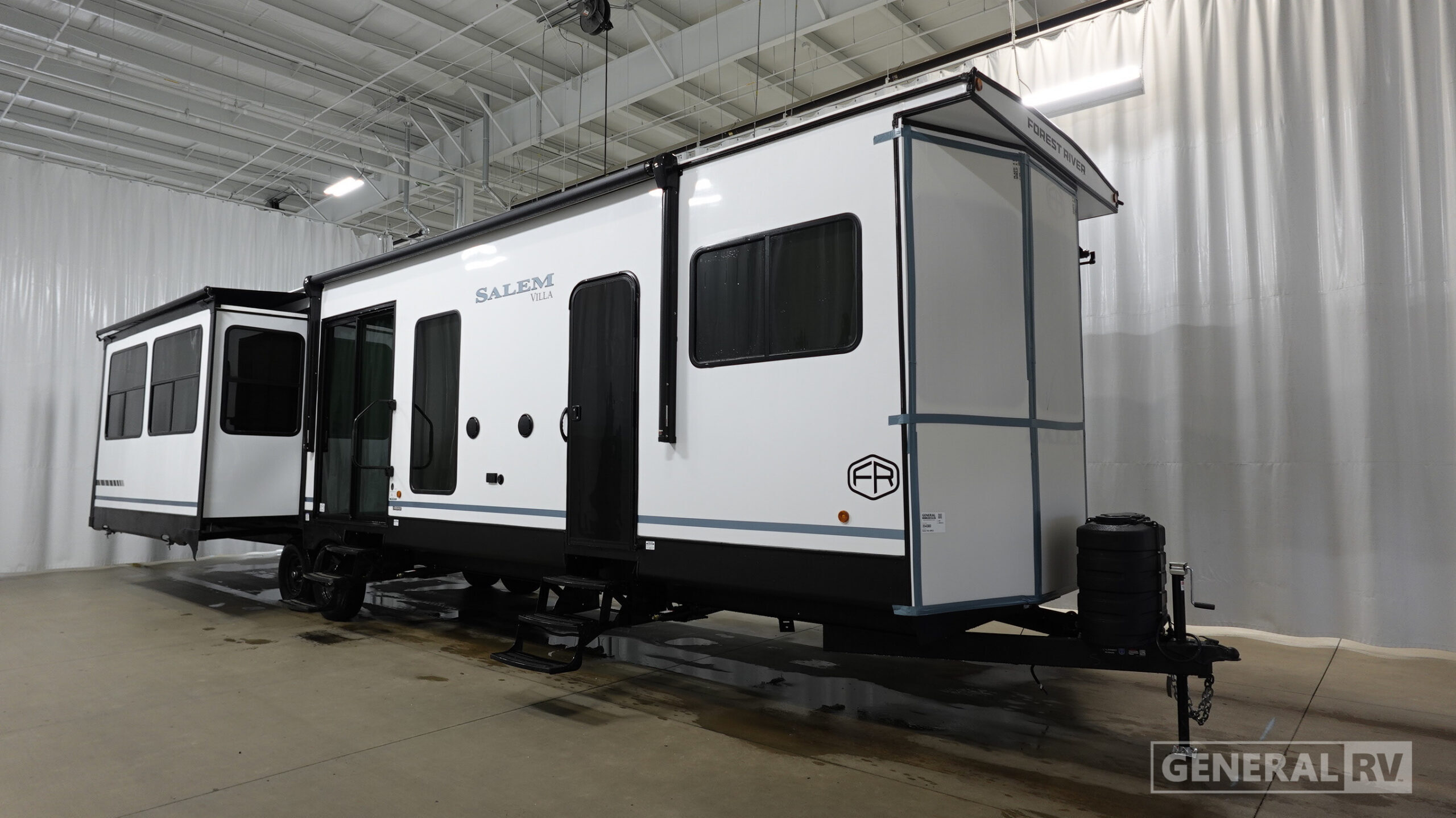 2027 Forest River Salem Villa 40RLB RV