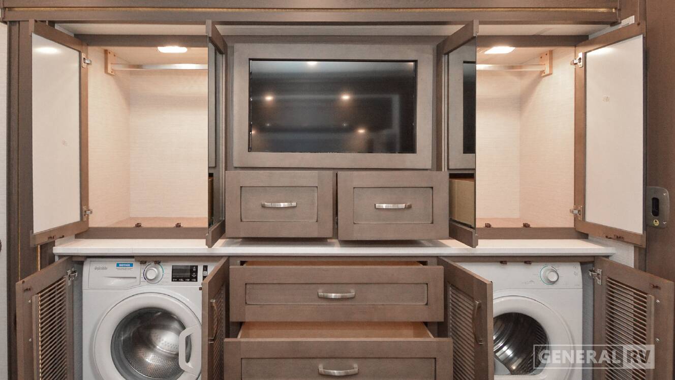 A photo of this 2026 Newmar GRAND STAR 3444
