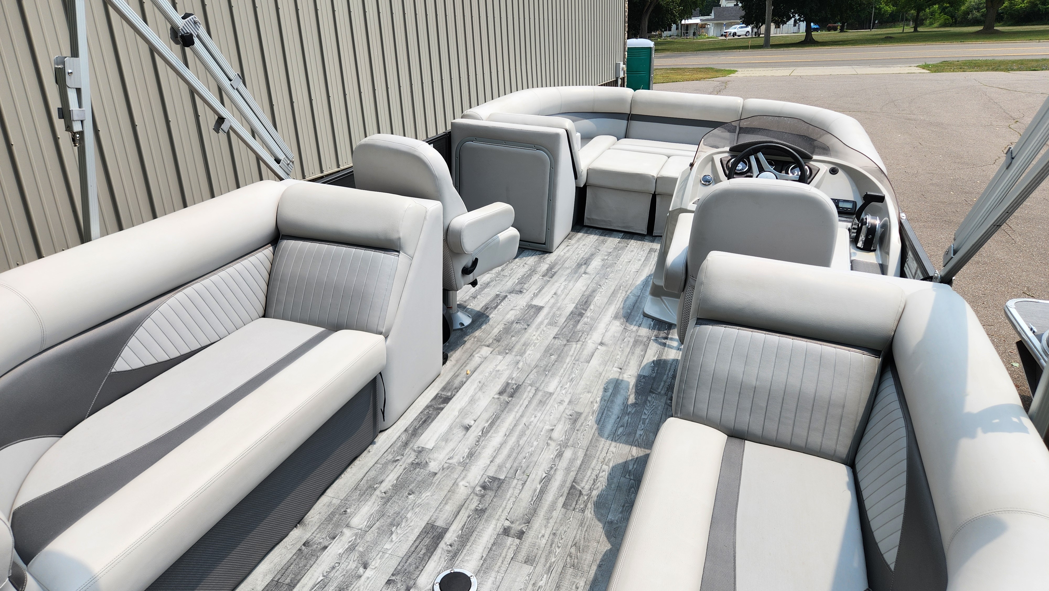 2018 Crest II 230 SLC in fenton MI