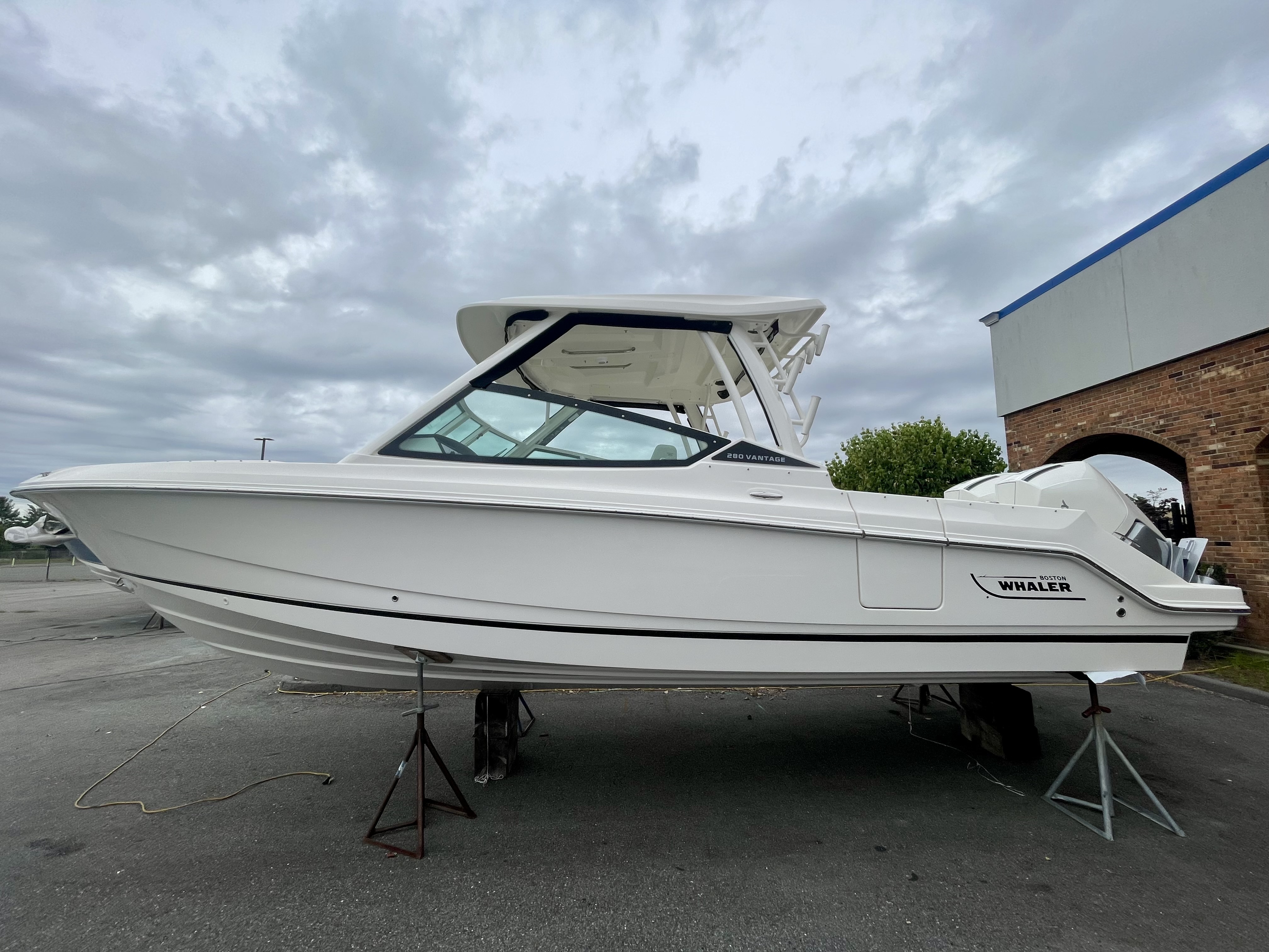 2027 Boston Whaler 280 Vantage in danvers MA