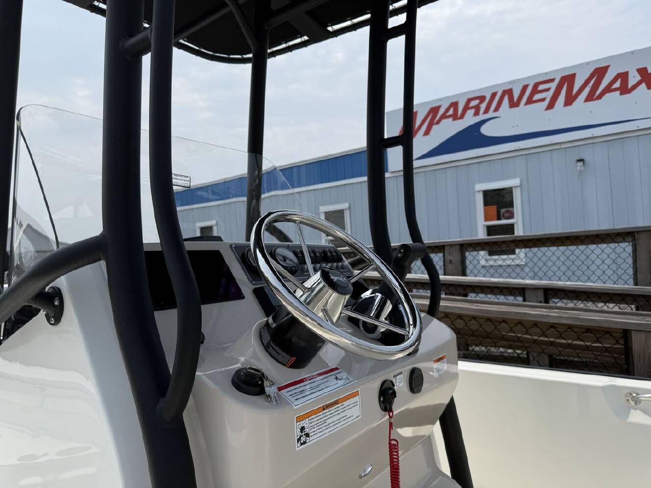 A photo of this 2027 Boston Whaler 210 Montauk