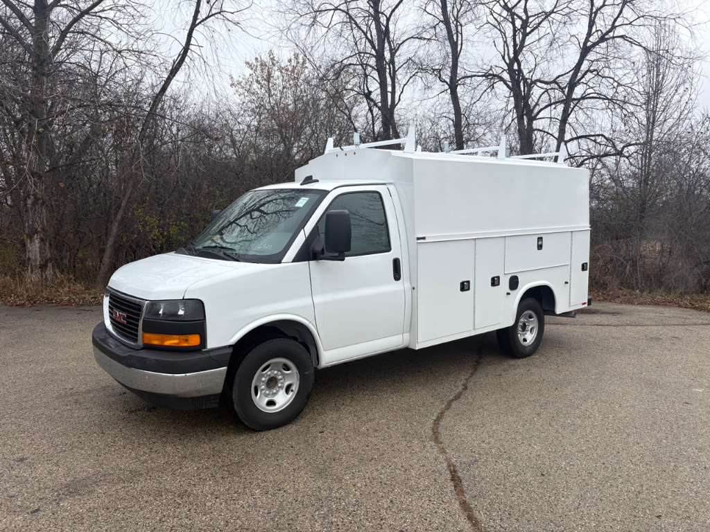 2025 GMC Savana in Waterford, WI