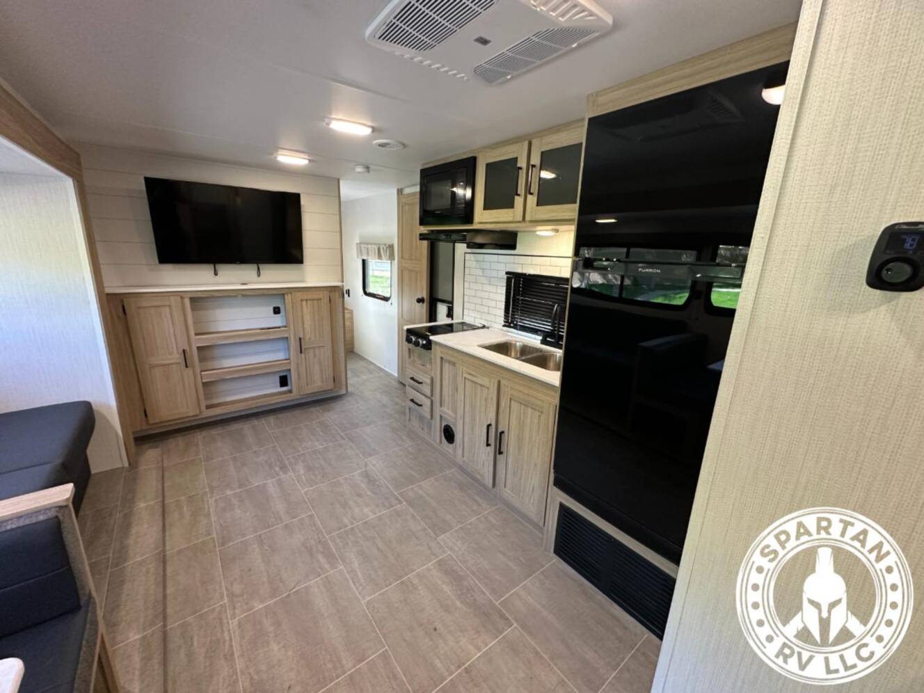 A photo of this 2025 Heartland Prowler 3005QBX