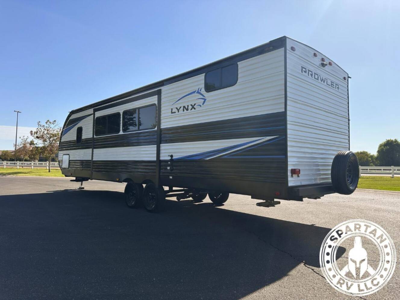 A photo of this 2025 Heartland Prowler 3005QBX